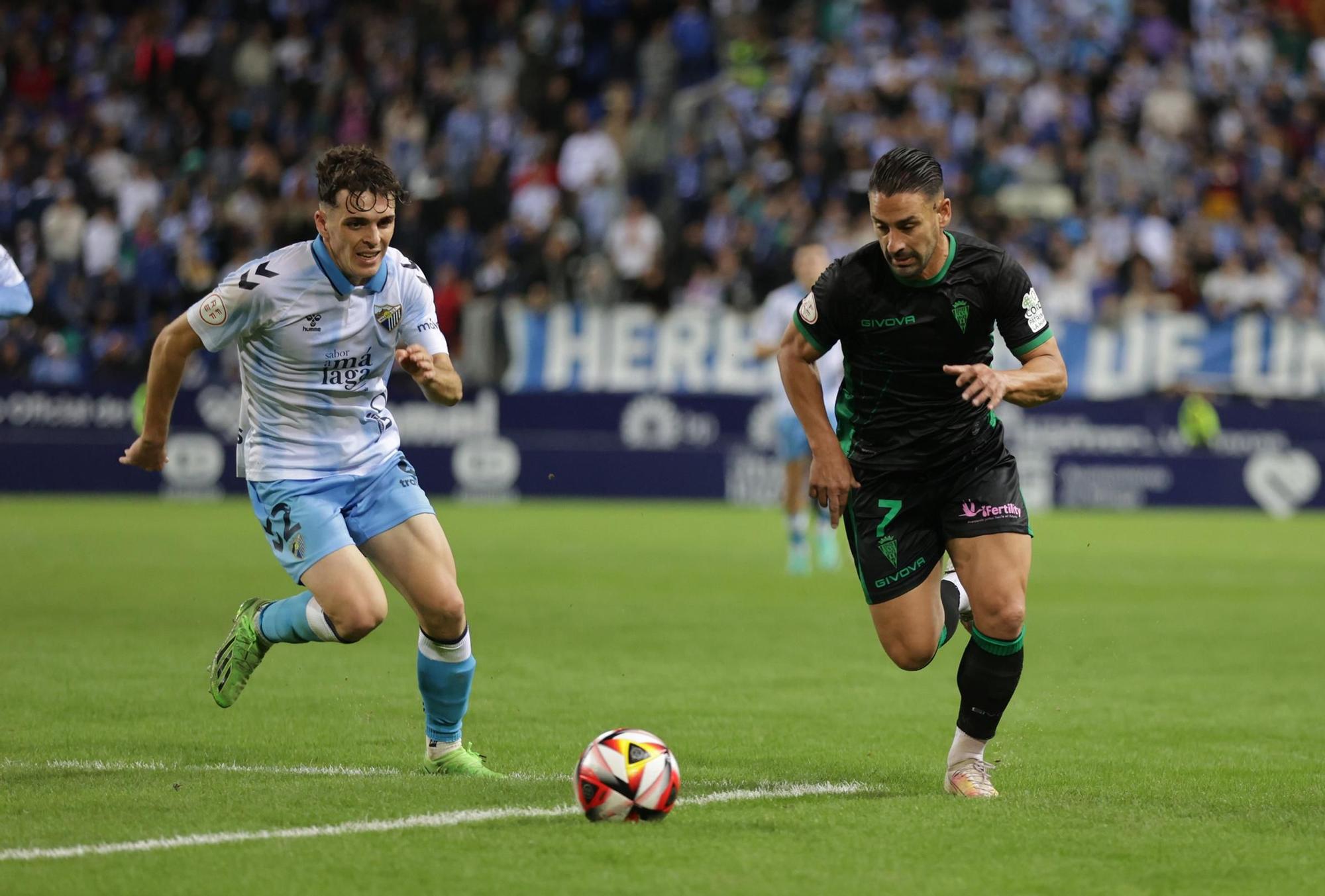 Málaga CF - Córdoba CF | Las imágenes del partido en La Rosaleda