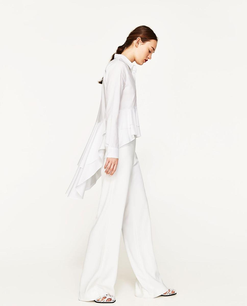 Zara apuesta por los looks blancos : camisa