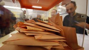 Dos candidatos del PSOE en Mojacar detenidos por la presunta compra de votos