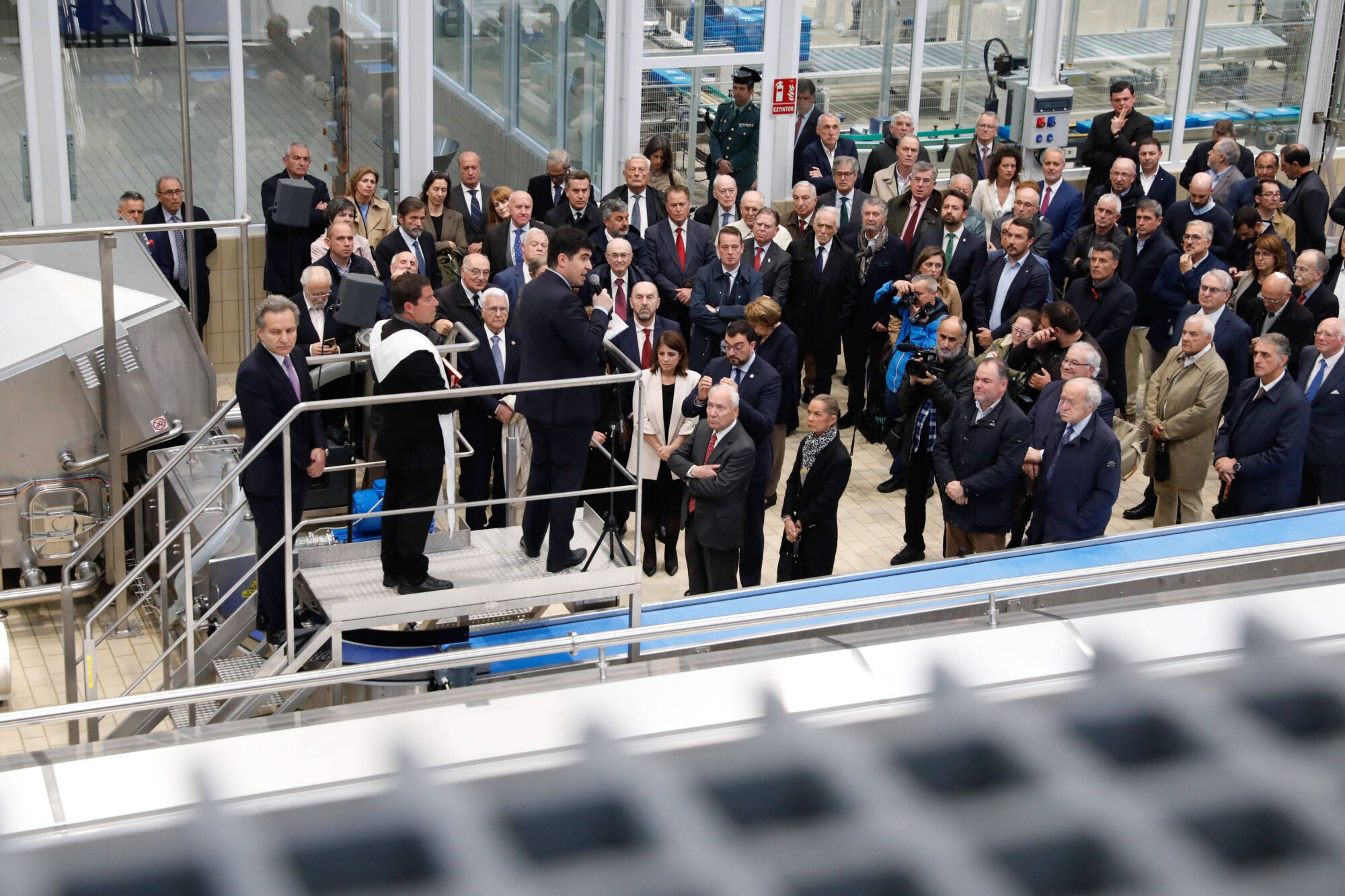 EN IMÁGENES: Inauguración de la nueva planta de Reny Picot en Anleo (Navia)