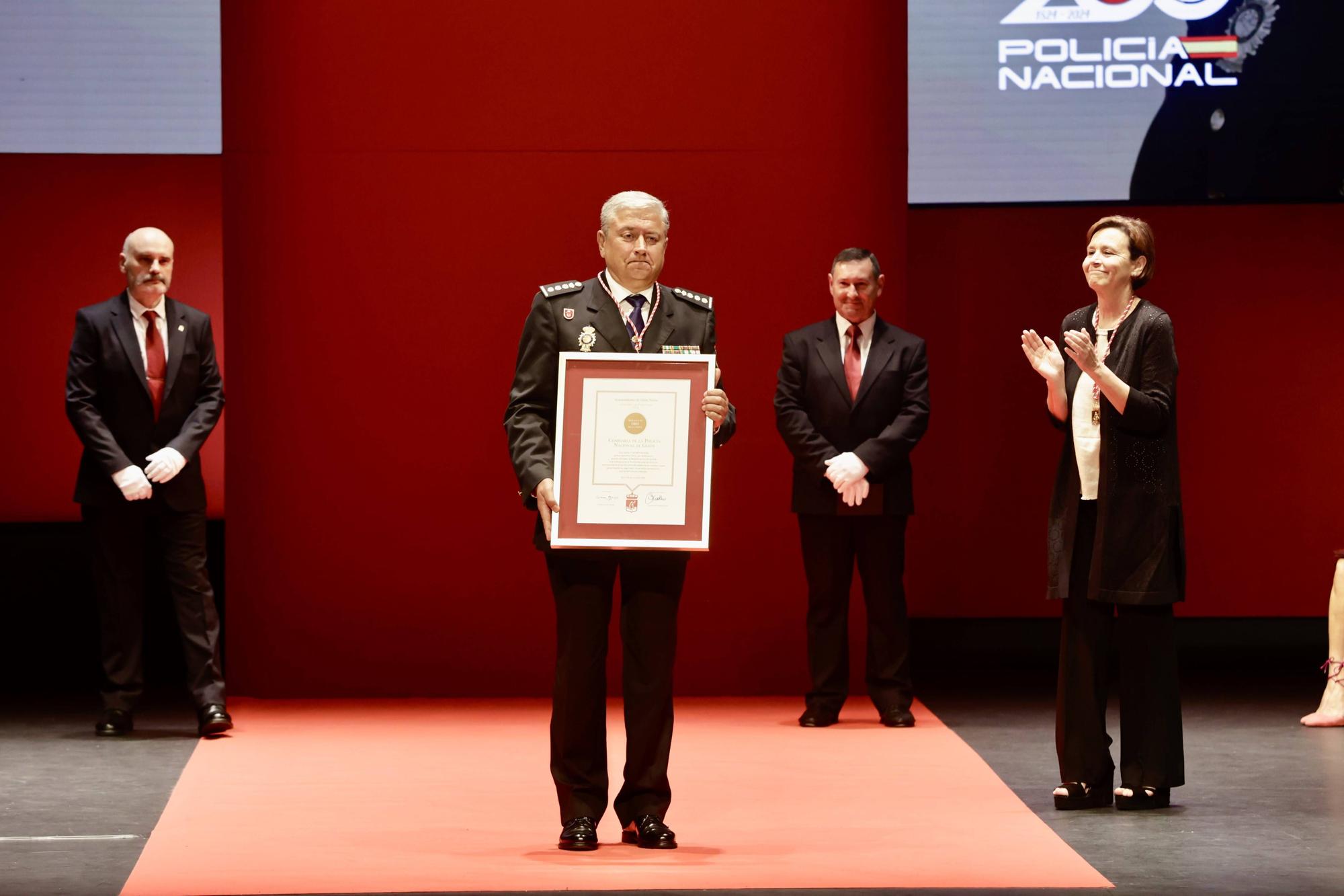 Entrega de las medallas de la ciudad de Gijón