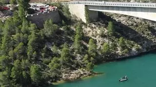 Buscan a un hombre desaparecido tras lanzarse al río Xúquer en Cortes de Pallás