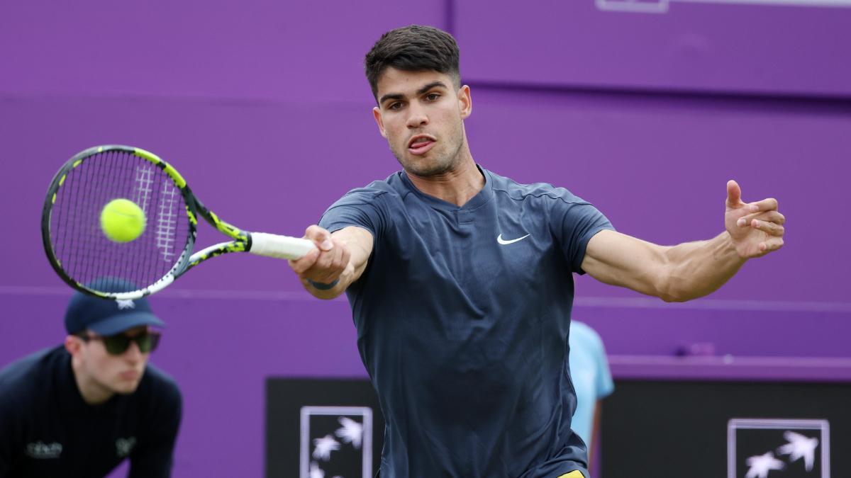 Carlos Alcaraz, en su debut contra Francisco Cerúndolo