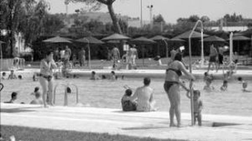 La piscina de verano de La Granadilla se renovará por completo con un millón