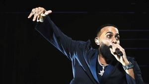 Eladio Carrión durante el concierto en el Palau Sant Jordi