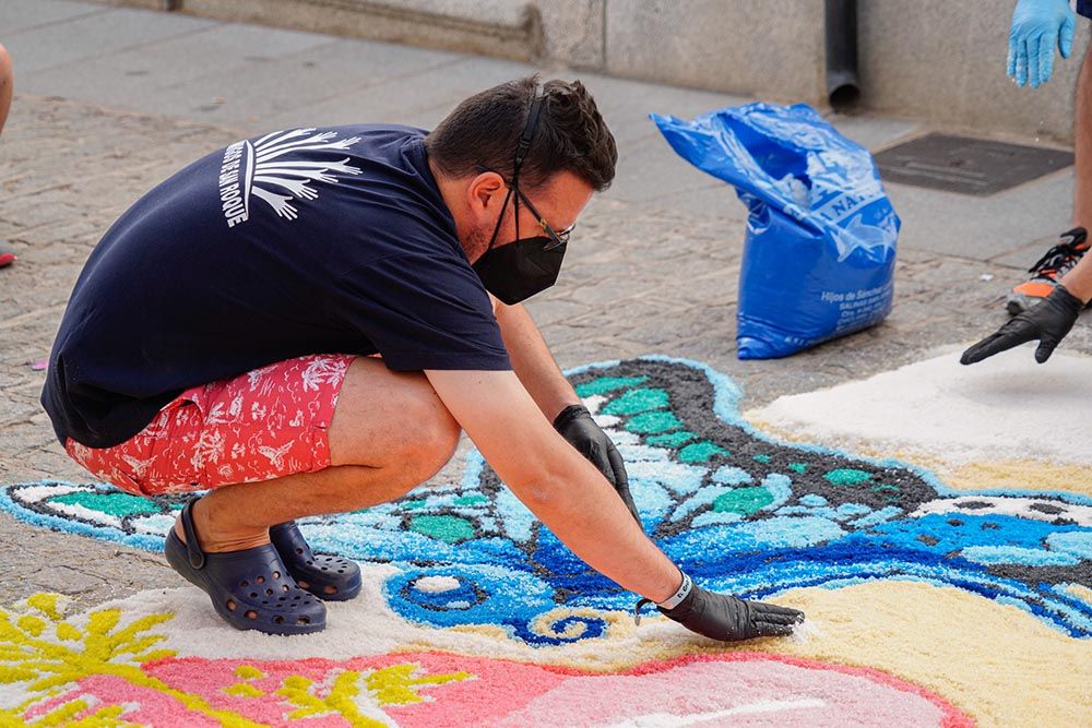 Alfombras para San Roque en Dos Torres