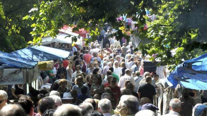 Éxito de la Romería de Santa Margarita y fracaso de la cita con la empanada