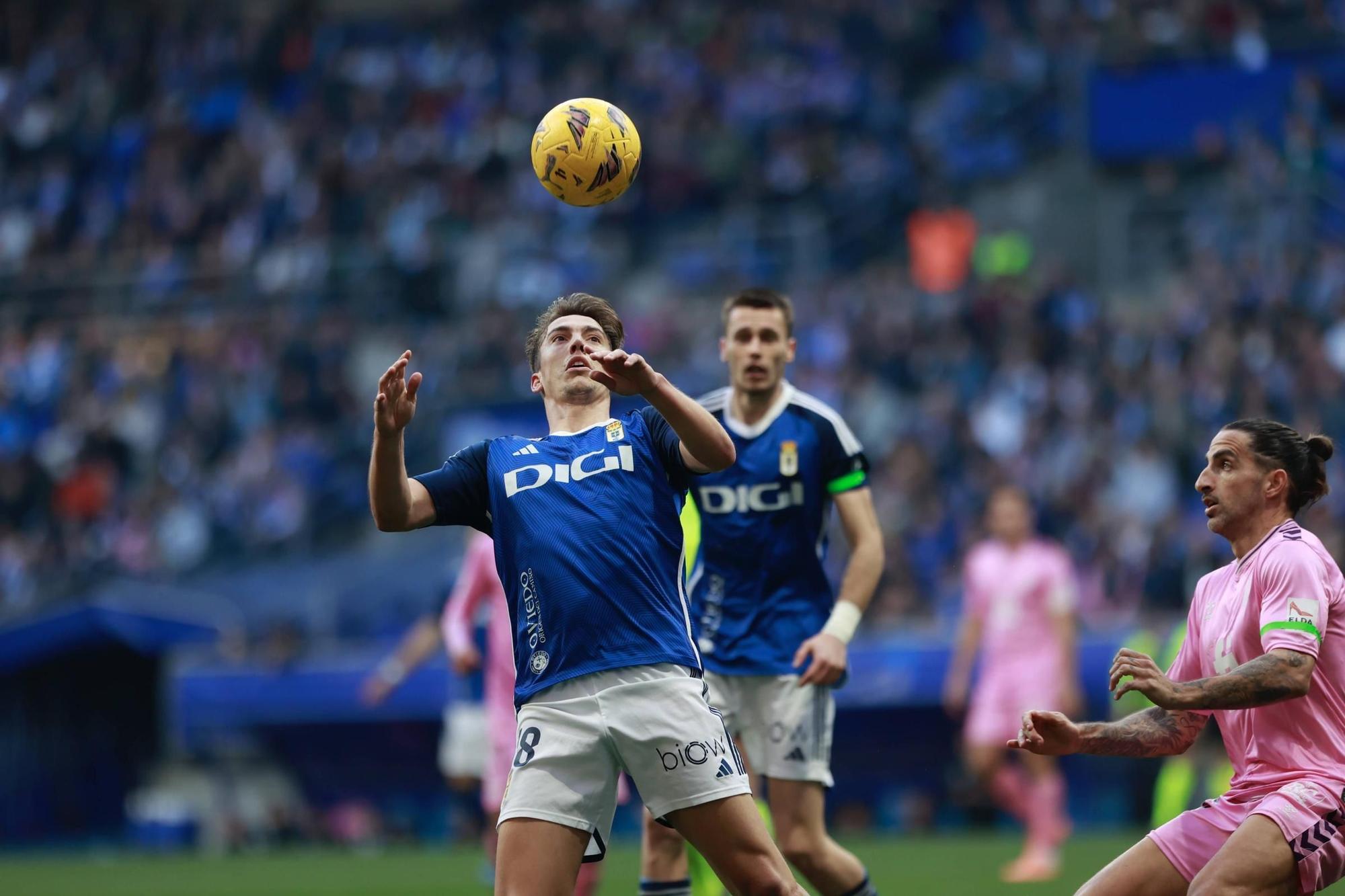 Así fue el partido entre el Real Oviedo y el Eldense