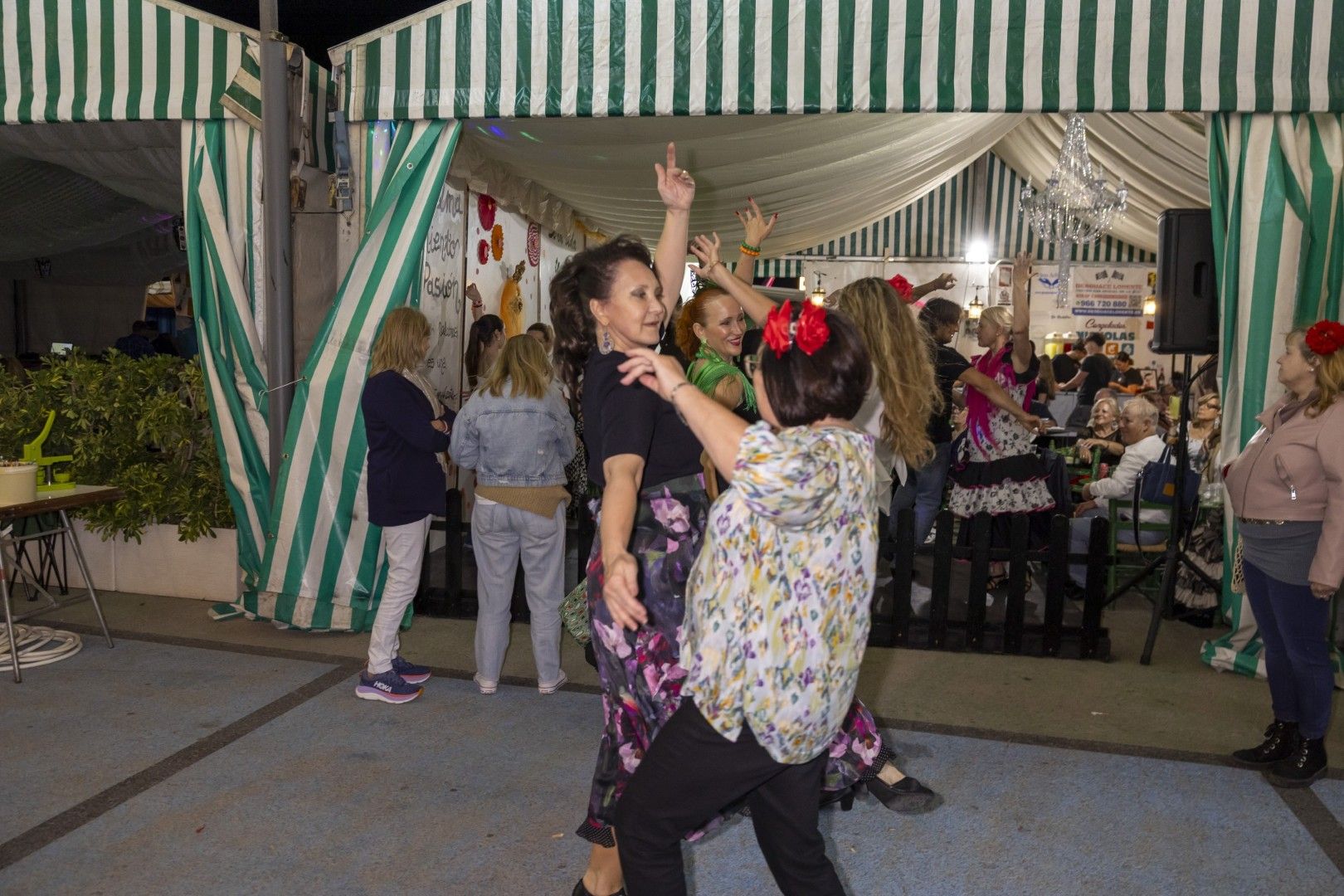 Por sevillanas en la Feria de Mayo de Torrevieja 2025
