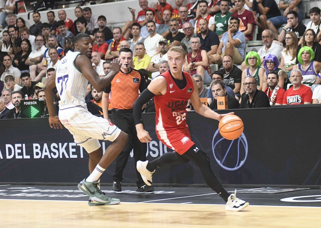 Todas las imágenes de la semifinal de la Supecopa entre el UCAM Murcia y el Unicaja