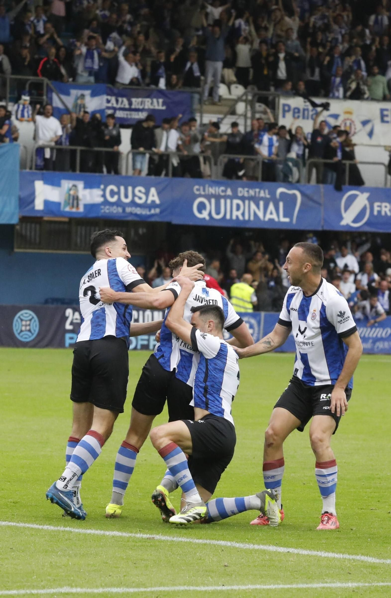 EN IMÁGENES: La final por el ascenso entre Avilés y Rayo Majadahonda vivida en el Suárez Puerta