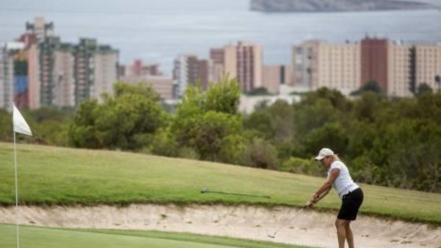 Se busca aprovechar el carácter desestacionalizador del turismo de golf.