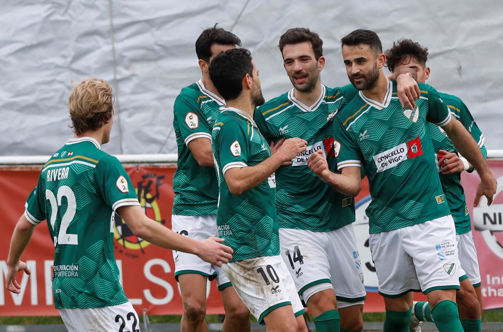 Las imágenes de una victoria histórica: Coruxo 2 - 0 Dépor