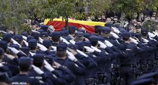 España deberá indemnizar a las familias de 2 policías asesinados en embajada de Kabul
