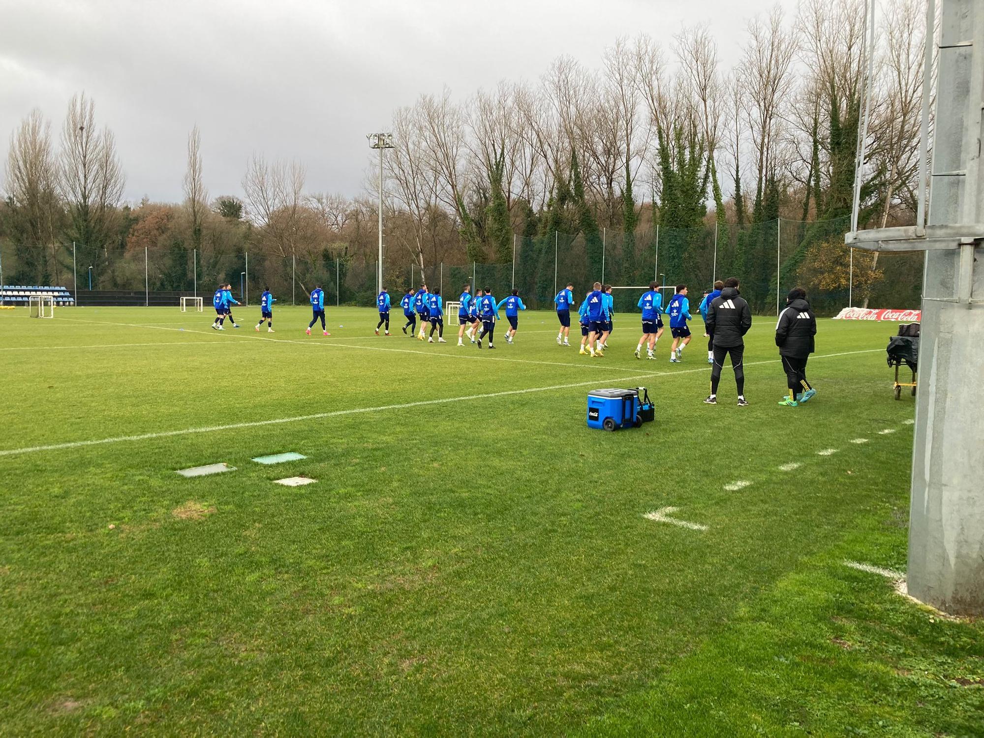 EN IMÁGENES: El Oviedismo inunda El Requexón en la previa de Reyes