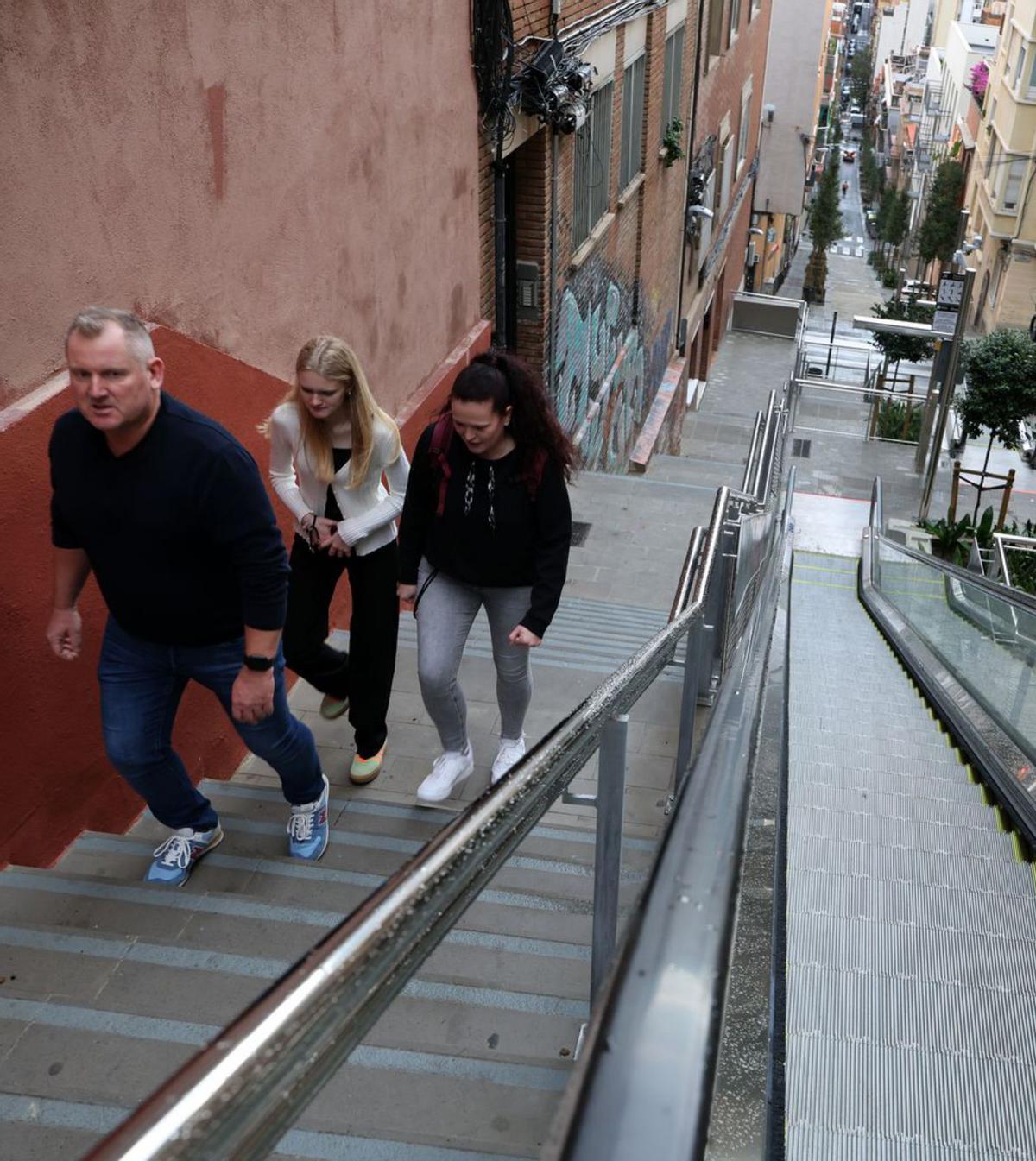 El calvari de pujada al parc Güell