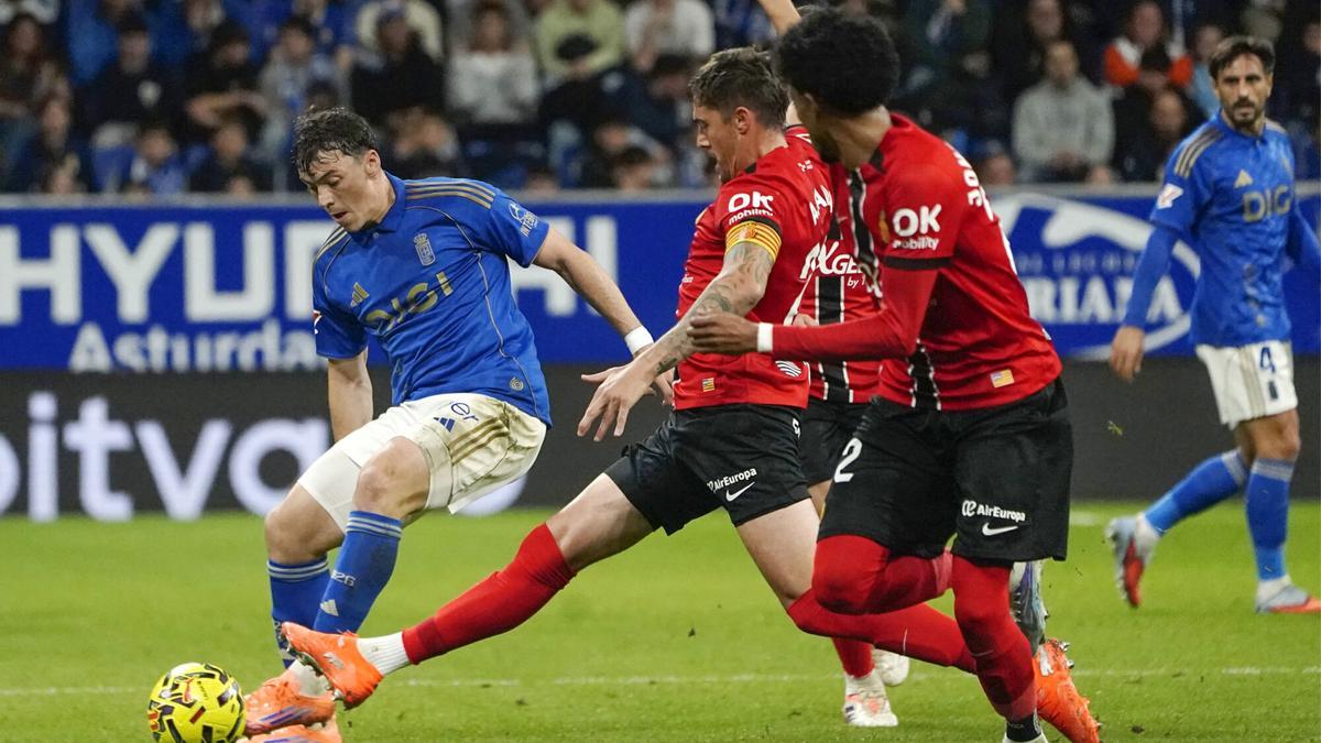 Imagen del partido de ida jugado en el Tartiere entre el Oviedo y el Mallorca