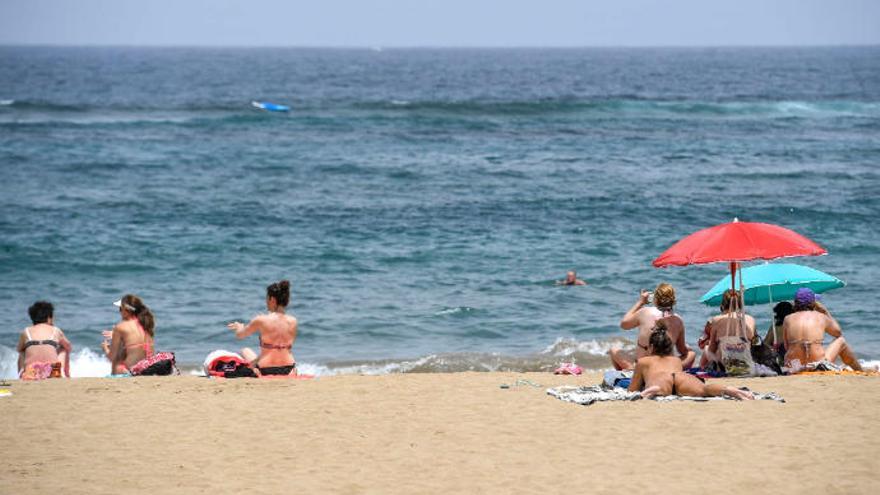 La campaña de verano generará 7.400 contratos indefinidos en Canarias