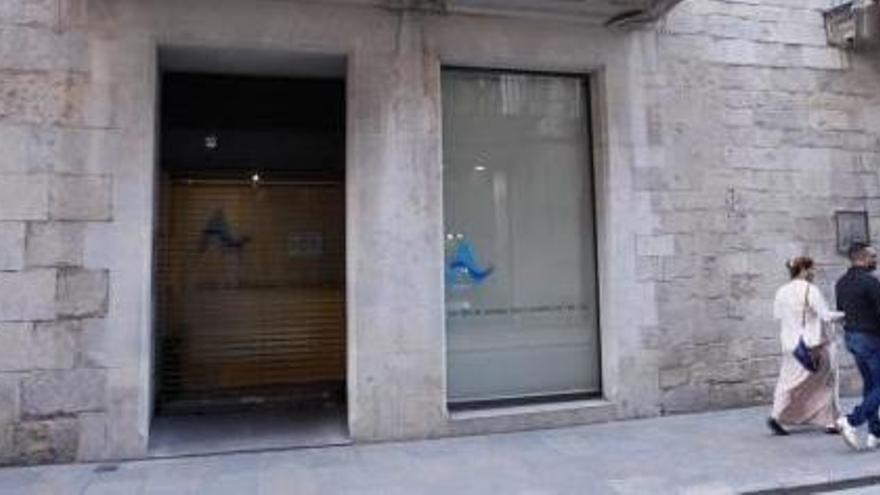 La seu de la companyia d&#039;aigües al Barri Vell de Girona.
