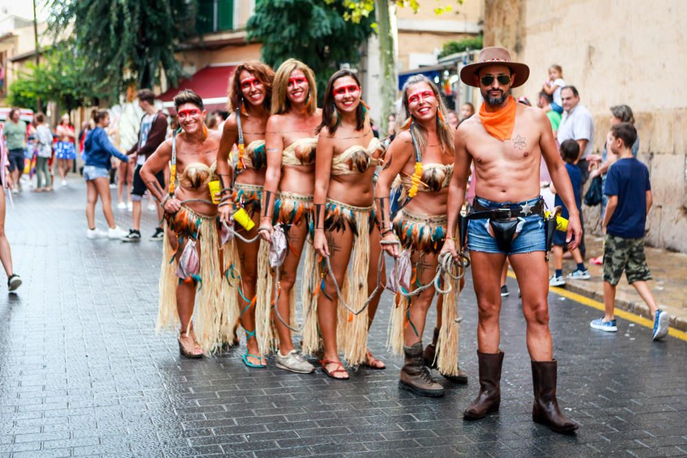 Bunyola celebra la Correguda en roba interior, la carrera más descarada