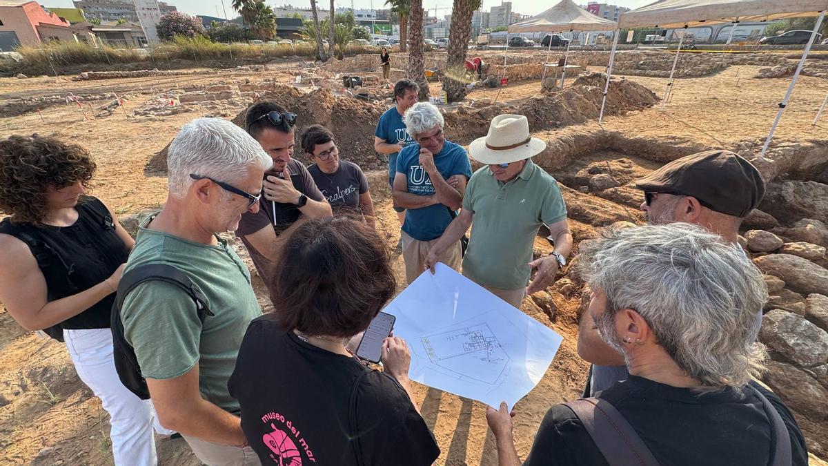 Arqueólogos y expertos en Patrimonio supervisan el proyecto de recuperación de La Picola