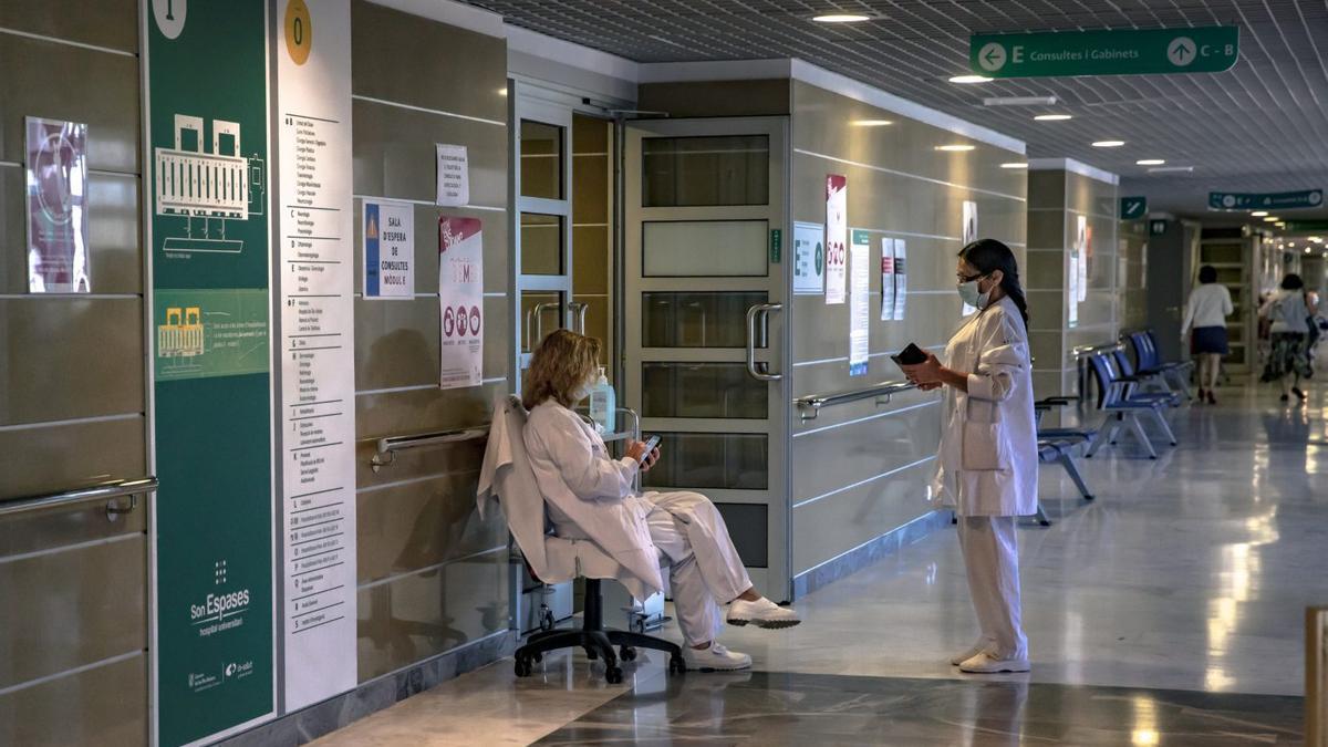 Exigir el catalán a los celadores y no a los médicos no es discriminatorio en Baleares