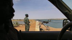 Mali dice que ha abortado ataques en varias ciudades del país tras una ofensiva secesionista