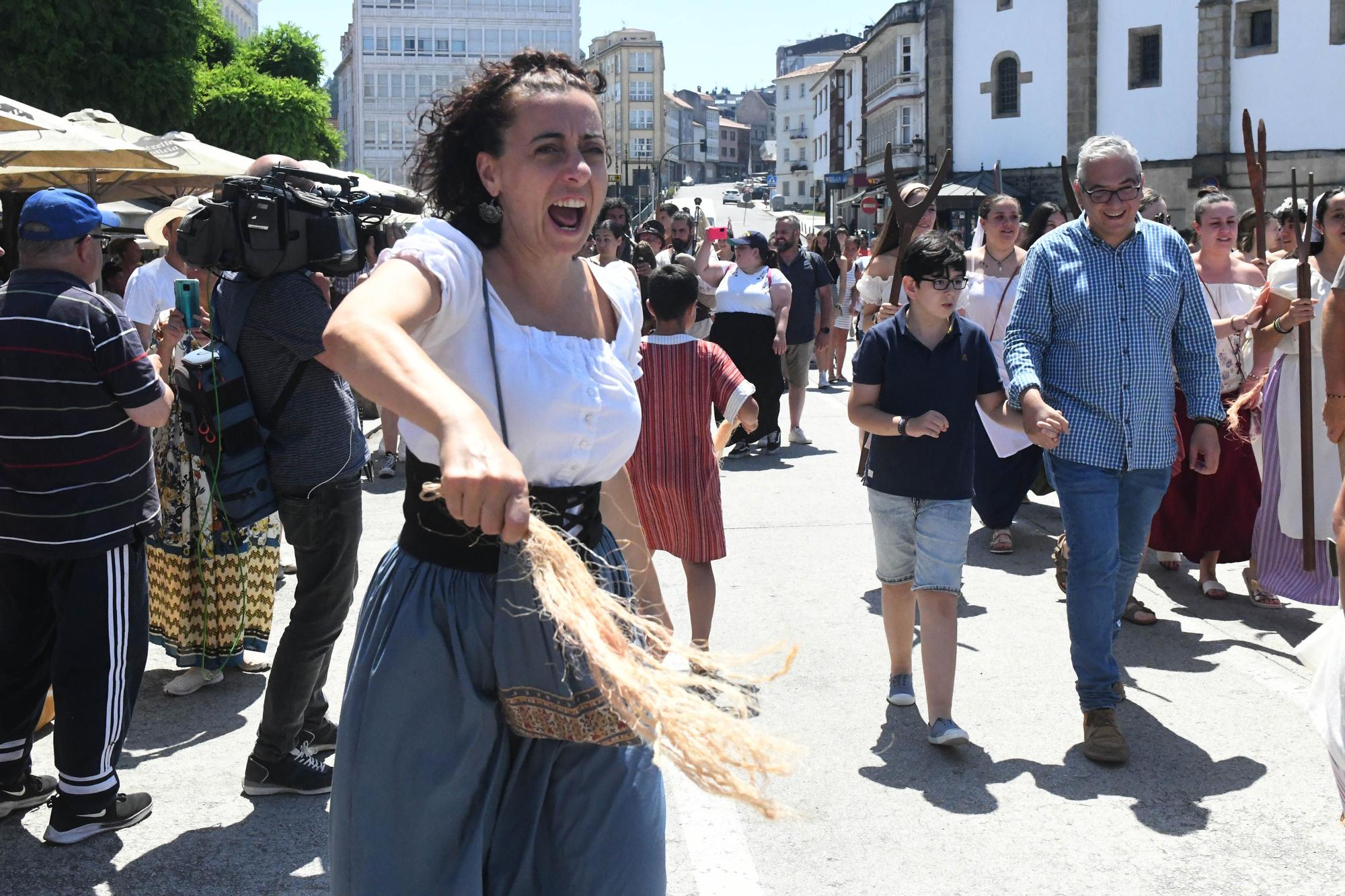 Betanzos cierra su Feira Franca Medieval con la expulsión de los leprosos