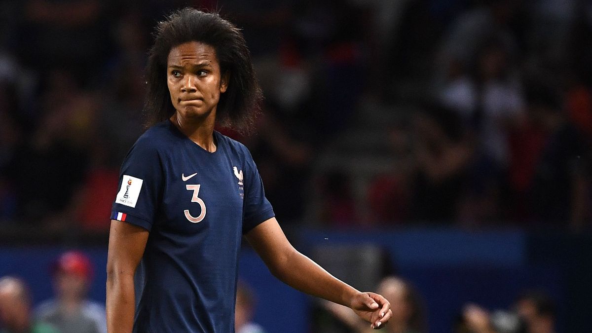 Wendie Renard pide la destitución de la seleccionadora francesa