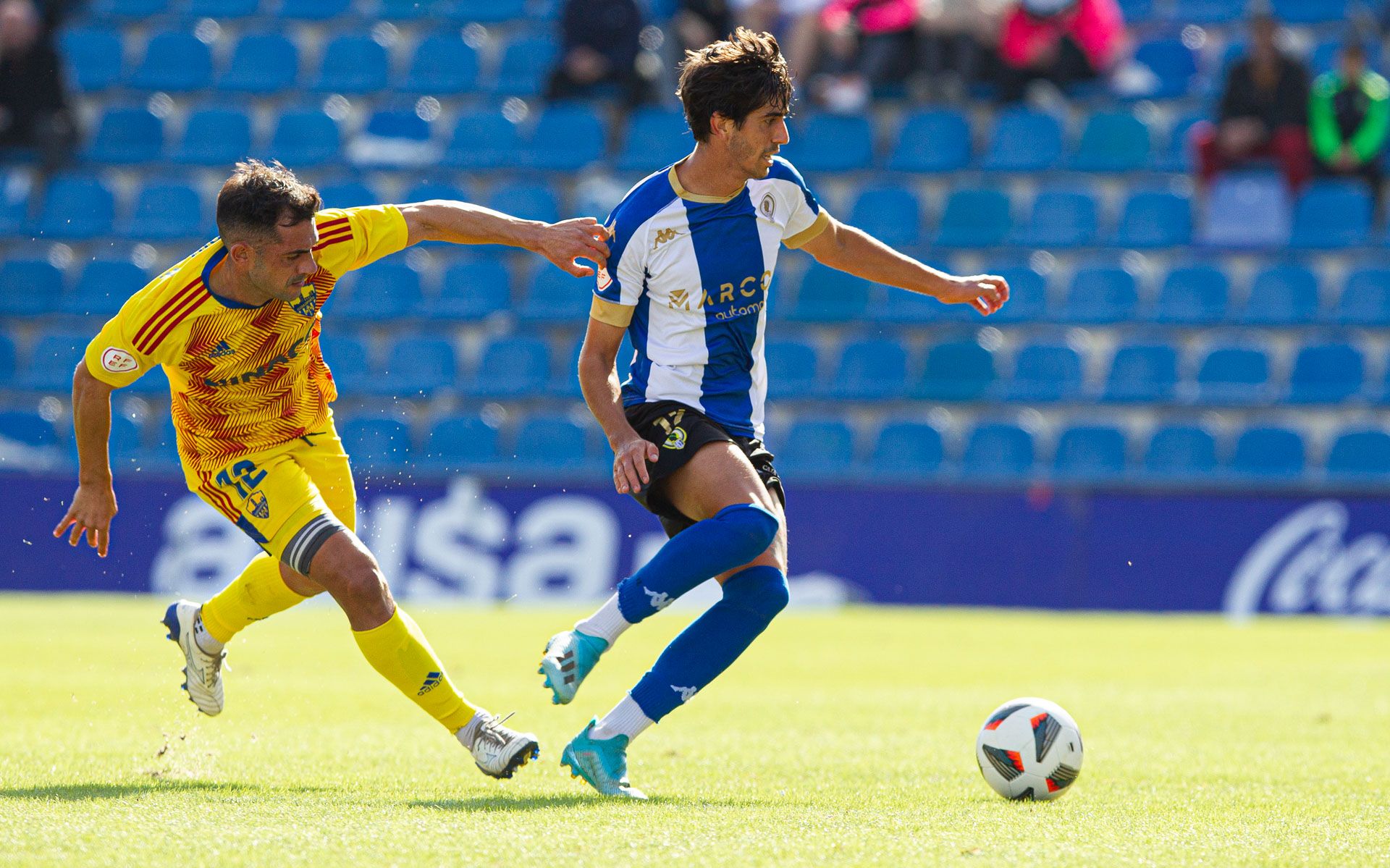 La afición del Hércules estalla tras la derrota frente al Lleida