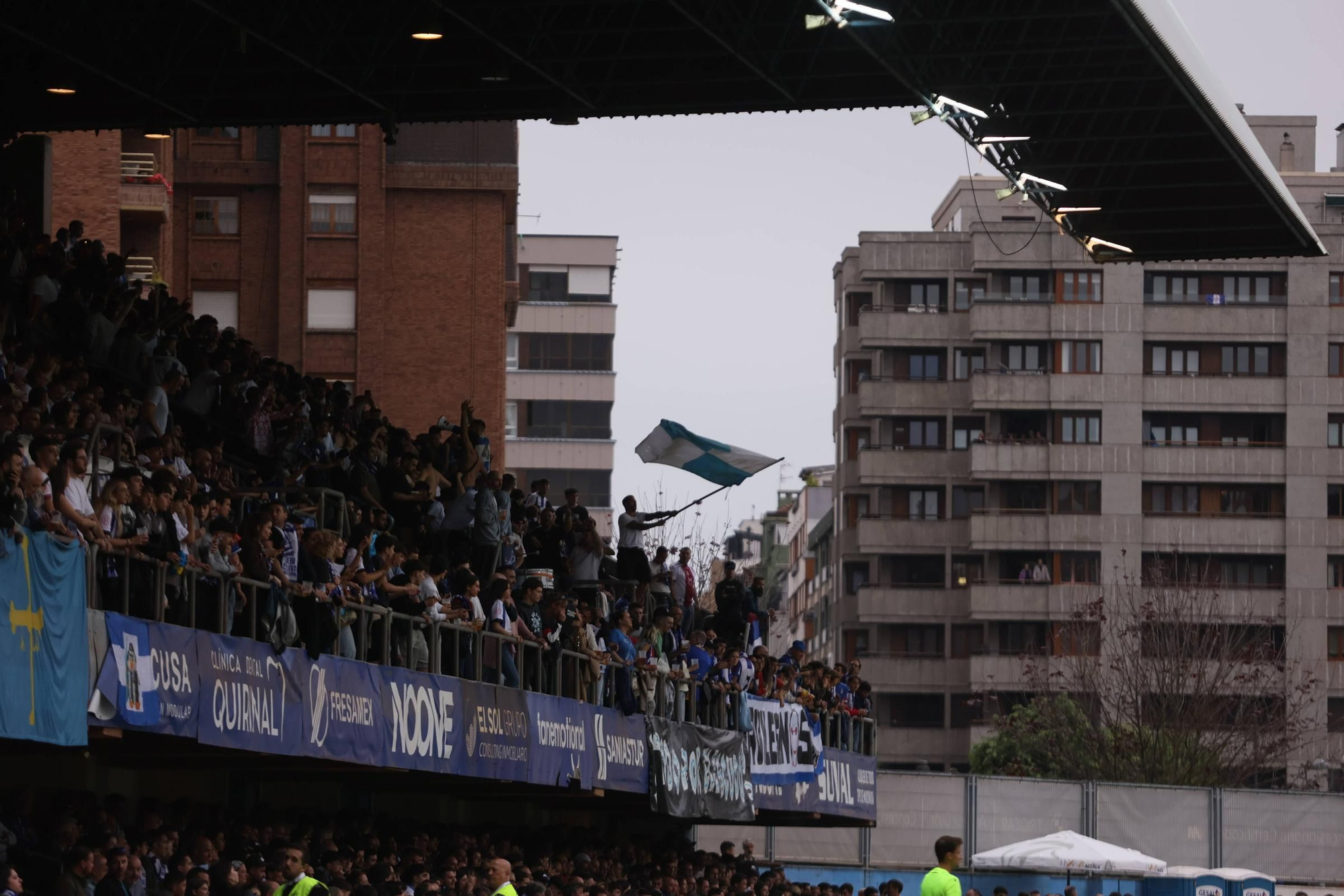 EN IMÁGENES: La final por el ascenso entre Avilés y Rayo Majadahonda vivida en el Suárez Puerta
