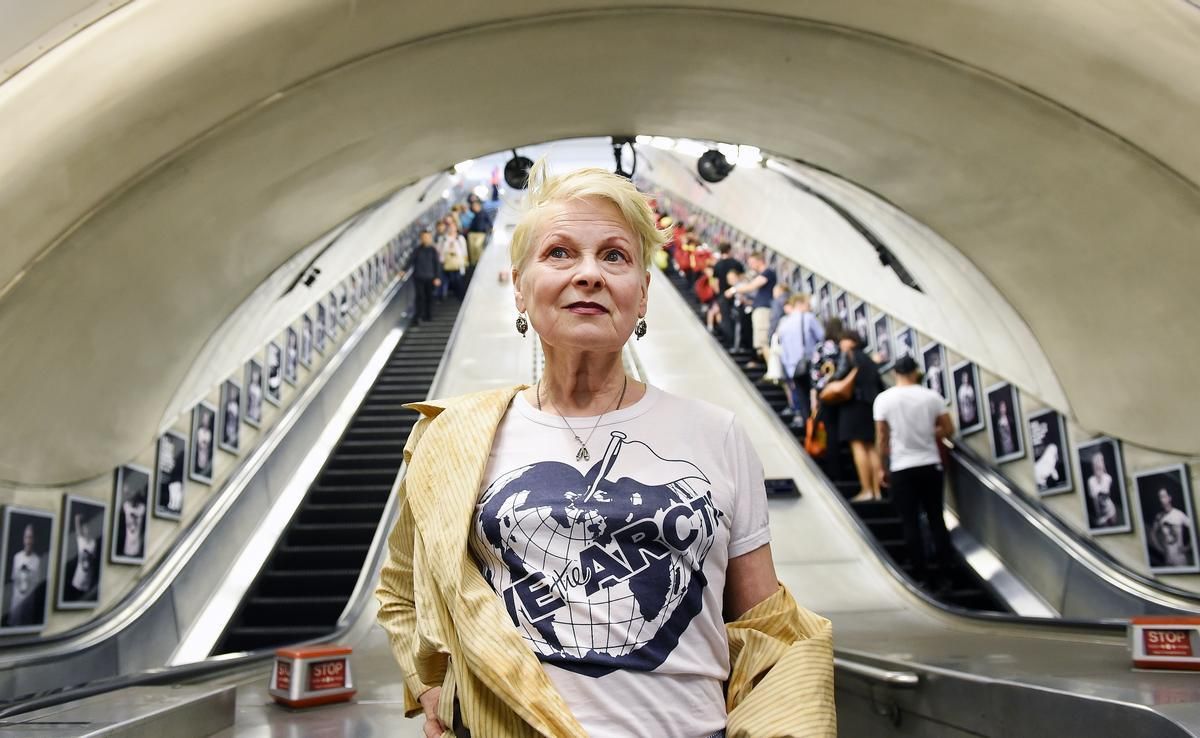 La diseñadora Vivienne Westwood ha fallecido a los 81 años.