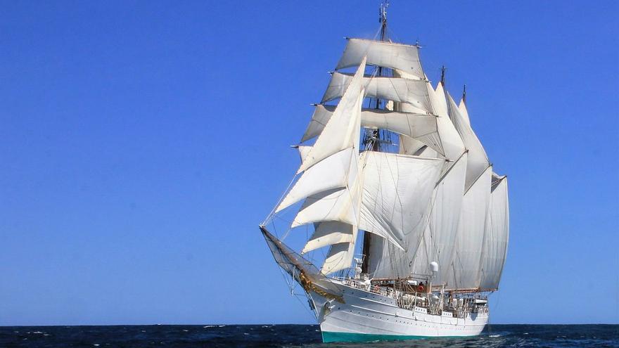 El vaixell de l&#039;Armada Espanyola, Juan Sebastián de Elcano, preveu arribar avui a Roses