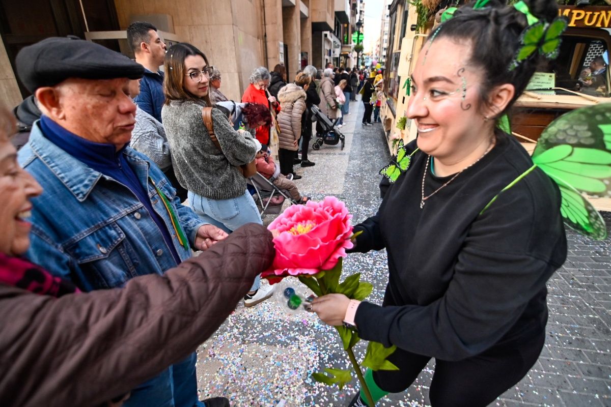 Galería de imágenes del desfile de colles y carros engalanados