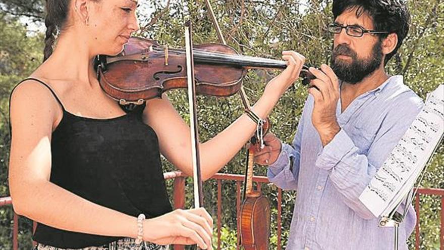 30 alumnos aprenden música en el curso Francesc Tàrrega de la UNED