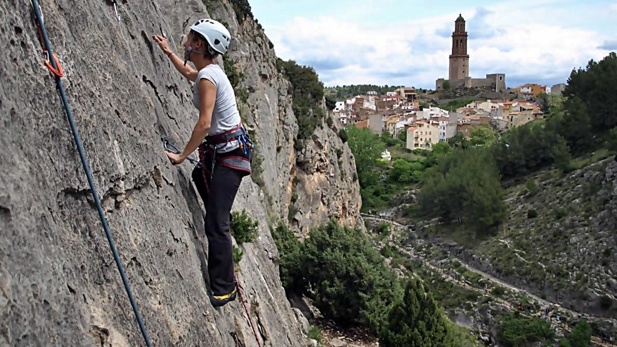 ▷ Escuela de escalada para niños en Vigo