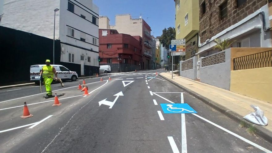 Santa Cruz de Tenerife duplica las plazas de aparcamiento en la calle Benahoare
