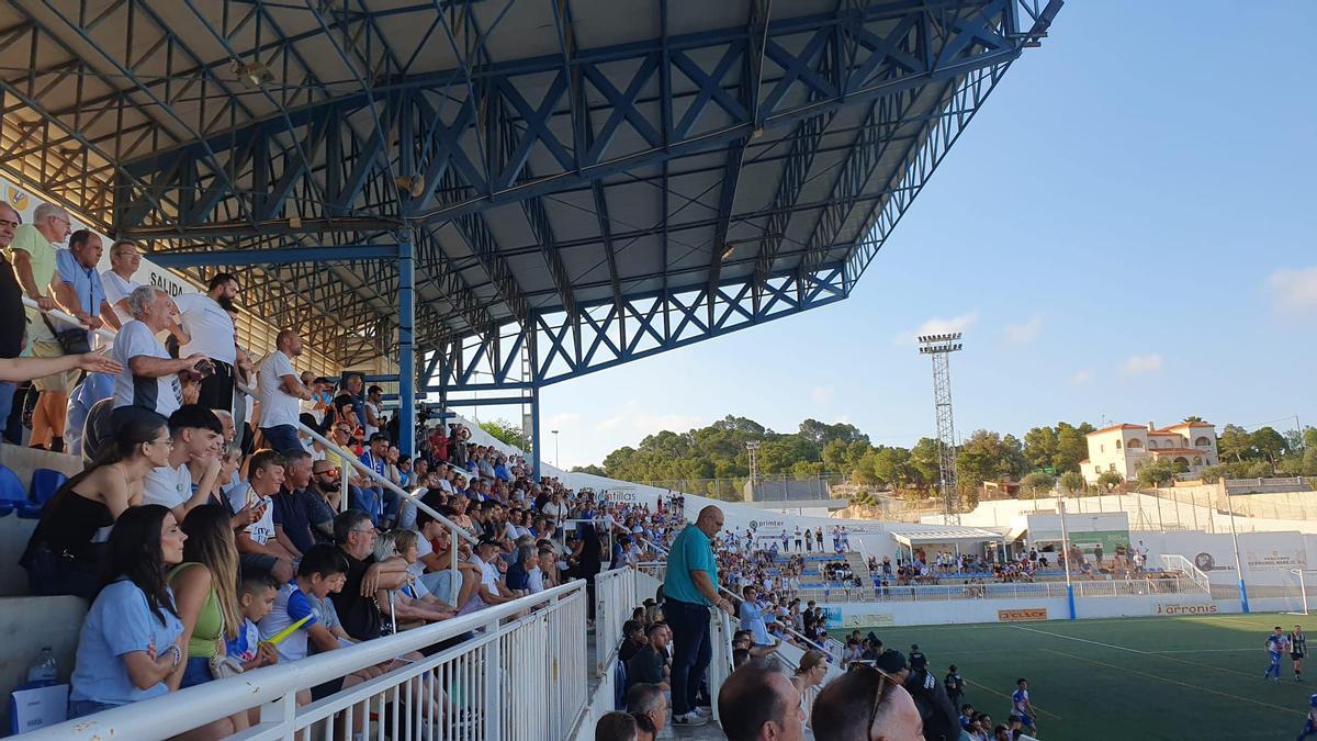 Gran ambiente el que se vivió en el campo Municipal Enrique Miralles