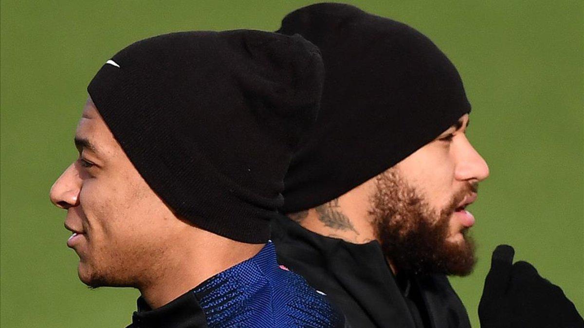 Mbappé y Neymar, durante un reciente entrenamiento del PSG