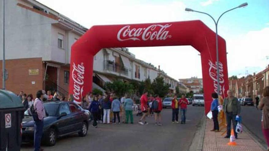 La Carrera de la Mujer de Badajoz reúne a más de 200 participantes - El  Periódico Extremadura