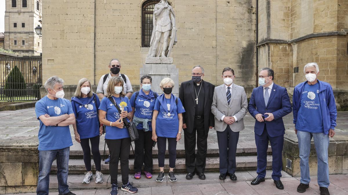 Primer relevo del Camino de Santiago Non Stop