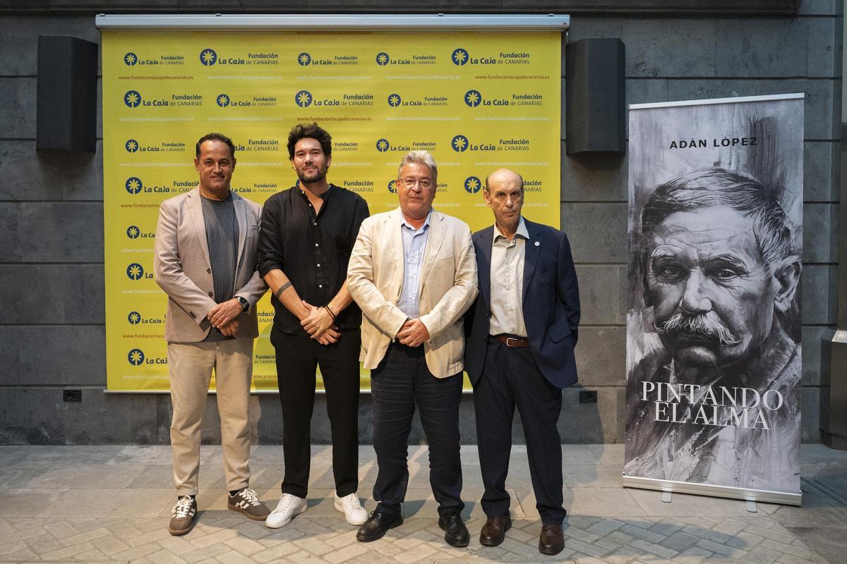 Adán López convierte el retrato en una búsqueda de la identidad y la ...