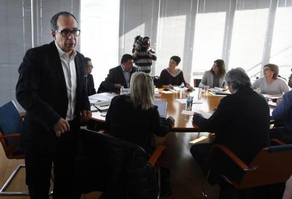 La Acadèmia avala que À Punt diga "este" y escriba "aquest"