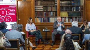 "A la sanitat pública no li falten diners, sinó organització"