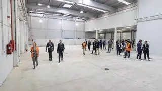 Gobierno y Croem buscan clientes para la terminal de carga del aeropuerto de Corvera