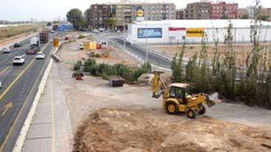 El ministerio retoma la obra del stop de Xirivella tras año y medio parada