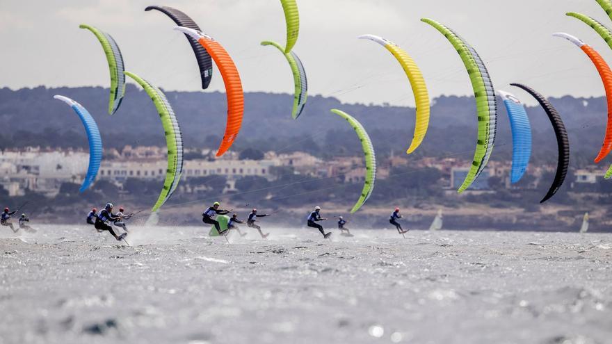 Spektakuläre Eindrücke von der Regatta Princesa Sofía an der Playa de Palma