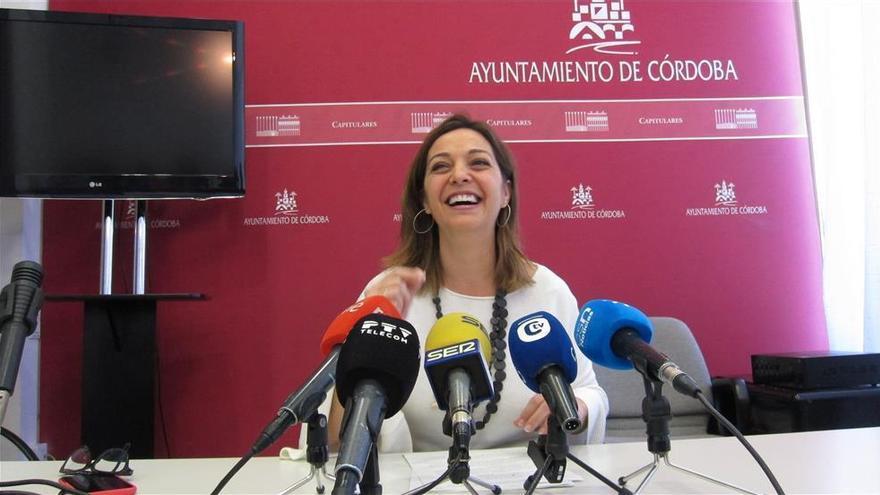 Ambrosio dice que el atasco en el Ayuntamiento se debe a la bicefalia de PP y Cs