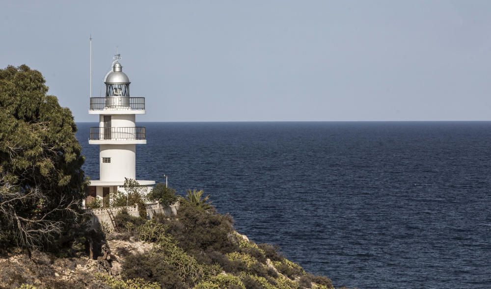 Imágenes espectaculares de los faros de Alicante