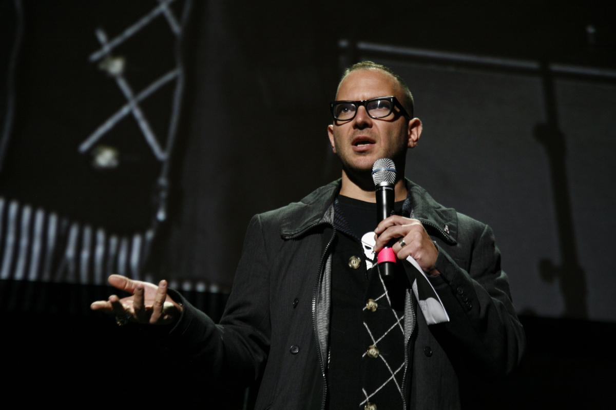 Cory Doctorow: «La llei Iceta serà catastròfica per a la llibertat d’expressió a internet i per als mitjans»